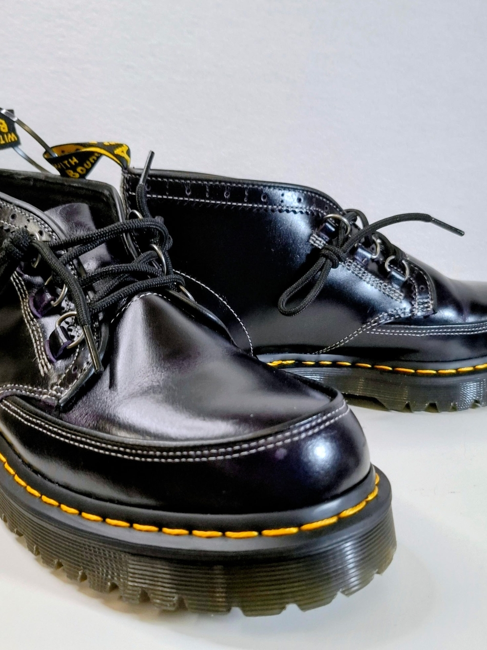 Dr. Martens Evo Black Leather Lug Sole Lace-Up Shoes - Picture 2 of 11
